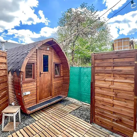 Lovely In Stankowice With Sauna * Sucha (Luban)