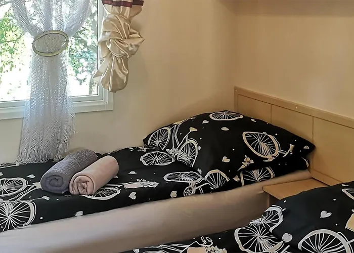 Feriehus Lovely In Stankowice With Sauna